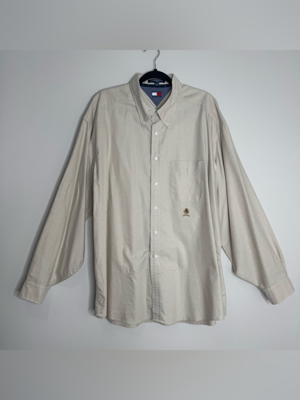 Vintage Tommy Hilfiger Men's Khaki Tan Button Down Embroidered Logo Shirt 17 1/2